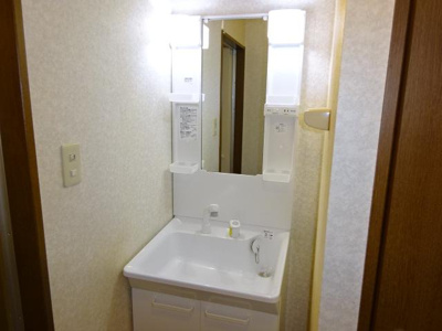 【洗面所】 | レッドウィング | 洗髪洗面化粧台