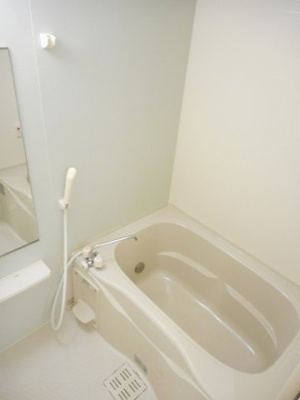 【浴室】 | ブルック　菅池 | コンパクトで使いやすいお風呂です