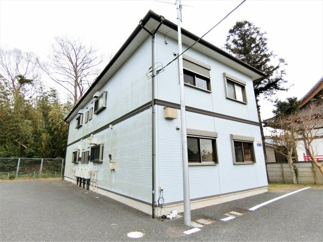 聖ハイツ第2の外観