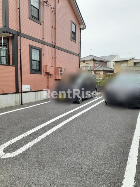 メゾン・ボヌールの駐車場|駐車場