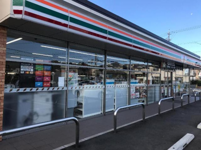【周辺】 | ラ・スプリーム | セブンイレブン豊川八幡町上宿店まで662ｍ