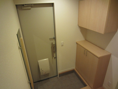 【玄関】 | ベルナードプレイリー