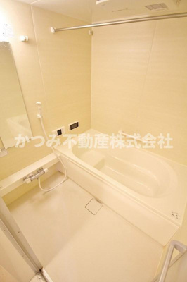 【浴室】 | ディー･エムズ（D-ROOM） | 同物件・別号室参考写真