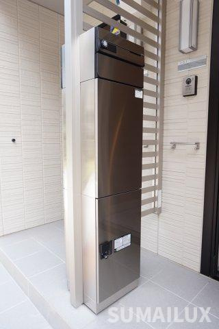 熊本市南区御幸笛田５丁目のアパートのエントランス