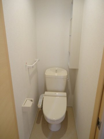 サニー　ルピナスⅢのトイレ|清潔感のあるトイレです
