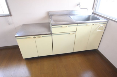 【キッチン】 | 藤田倉庫付き事務所