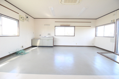 【内装】 | 藤田倉庫付き事務所