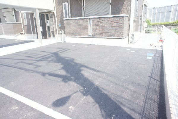 【駐車場】 | ディアコート | カースペースがあります