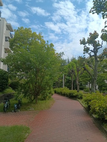 住道駅前住宅15号棟の周辺