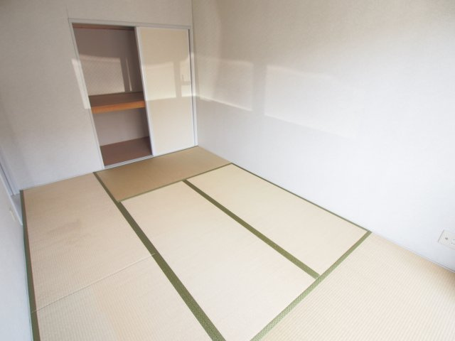 ウエストコートBの和室