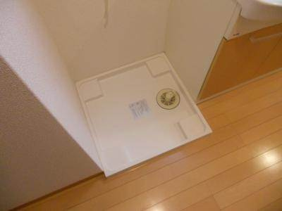 サンロイヤル五条のセキュリティ|洗濯機設置可能