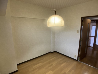 【洋室】 | シャトー岡崎II番館 | 照明は設備ではございません。