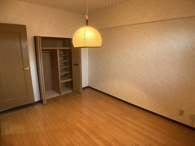 【洋室】 | シャトー岡崎II番館 | 照明は設備ではございません。