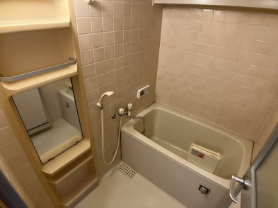 【浴室】 | シャトー岡崎II番館