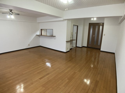 【居間・リビング】 | シャトー岡崎II番館