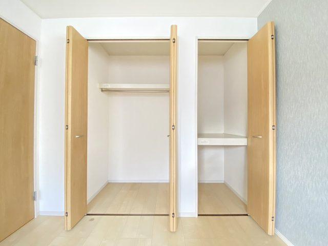 京都市西京区大枝塚原町　中古戸建の洋室