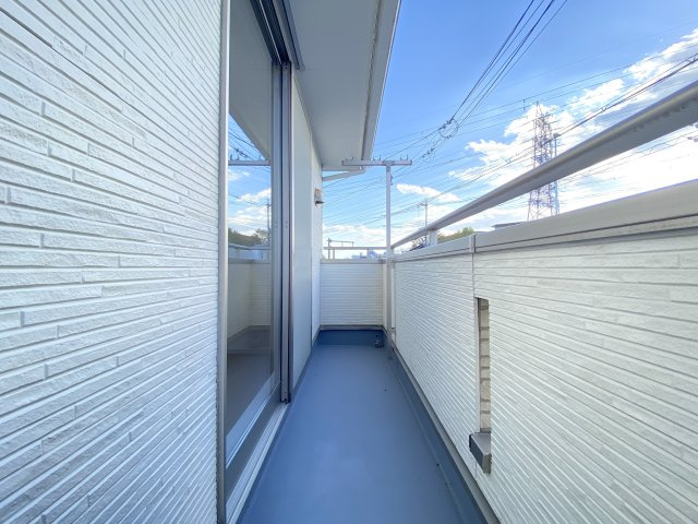 京都市西京区大枝塚原町　中古戸建のバルコニー