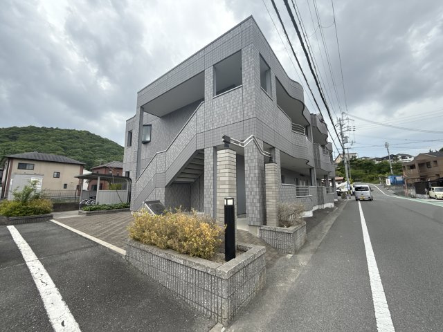 グランディー