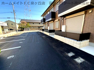 【駐車場】