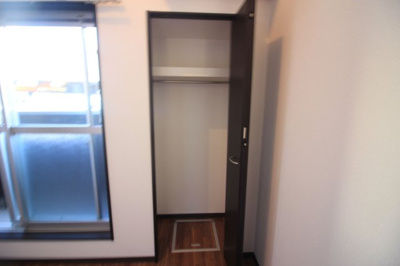 【収納】 | クレオ吉塚伍番館 | 別号室の写真になります。現況優先。