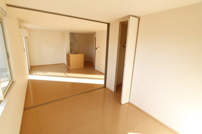 【洋室】 | ウィット狐井