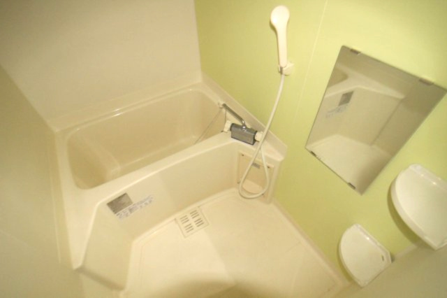 フジパレス杉本町EASTの浴室|ゆったり過ごせるお風呂です