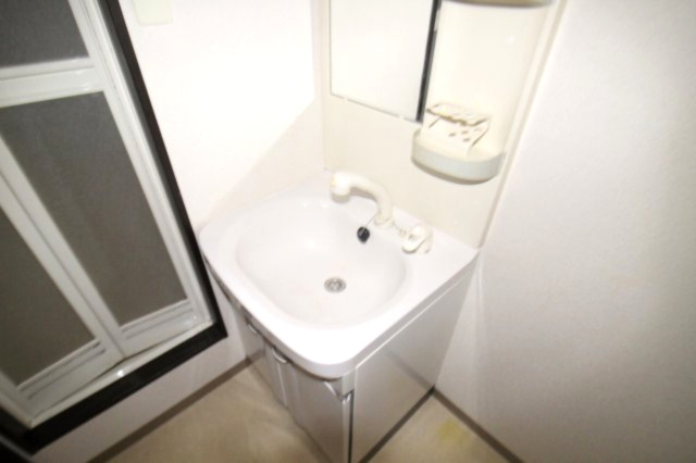 フジパレス杉本町EASTの洗面所|スペースが確保できる洗面所です