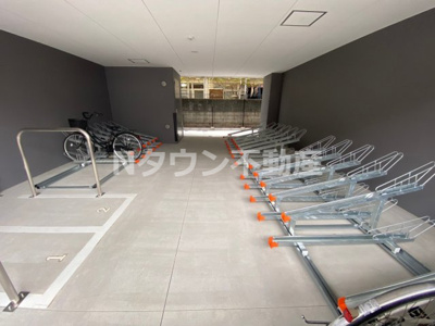 【その他共用部分】 | メイクスアート太閤通 | 敷地内駐輪場です。