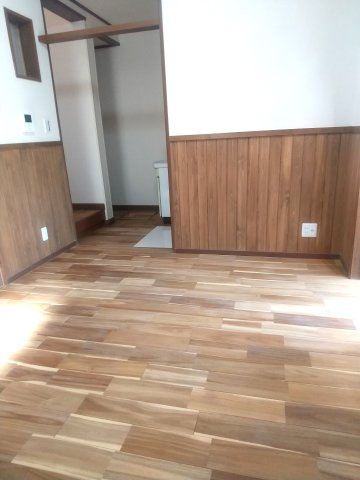 ネーデル北園の居間・リビング