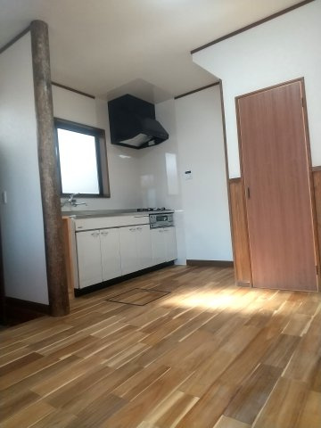 ネーデル北園の居間・リビング