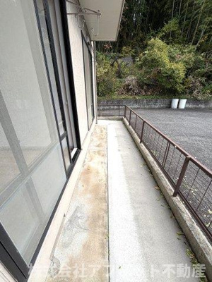 【バルコニー】 | ウィン岡山 | 専用庭