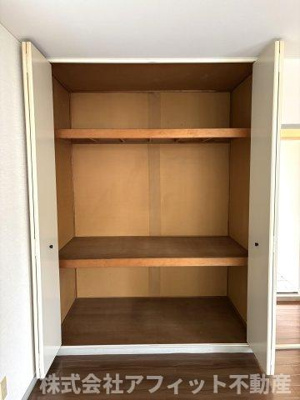 【その他】 | ウィン岡山 | リビング収納