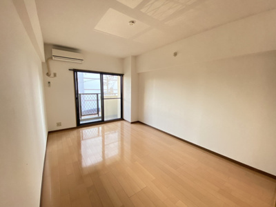 【居間・リビング】 | アルゴハイツ井尻 | 別号室の写真になります。現況優先。