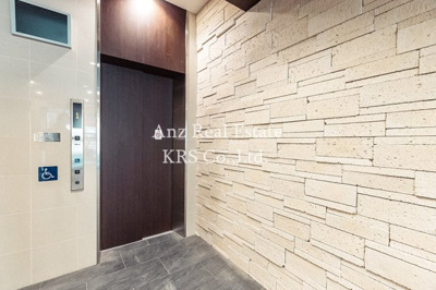 【その他共用部分】 | エステムコート心斎橋ｃｅｎｔｒａｌ | エレベーターは防犯カメラが付いているので、安心です♪