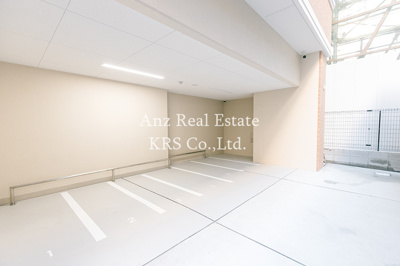 【その他】 | エステムコート心斎橋ｃｅｎｔｒａｌ | 敷地内には便利なバイク置場があります！