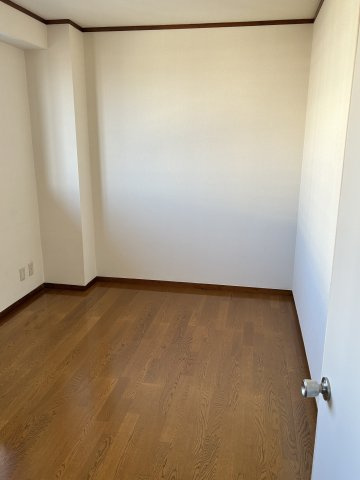 【洋室】 | 大富レジデンス