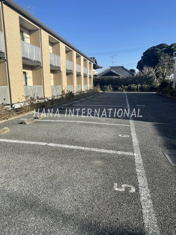 レオパレスラフォーレ風早Ⅰの駐車場