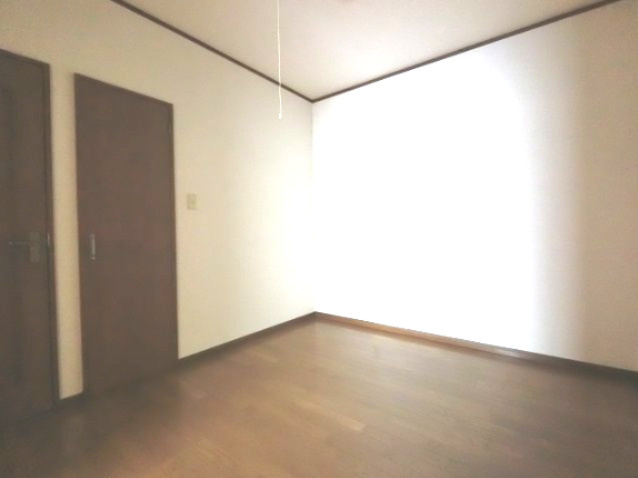 【寝室】