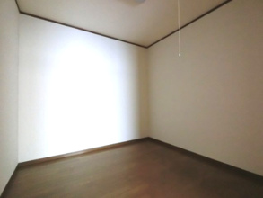 【寝室】