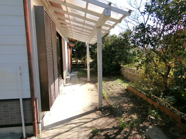 大網白里市四天木貸家の庭
