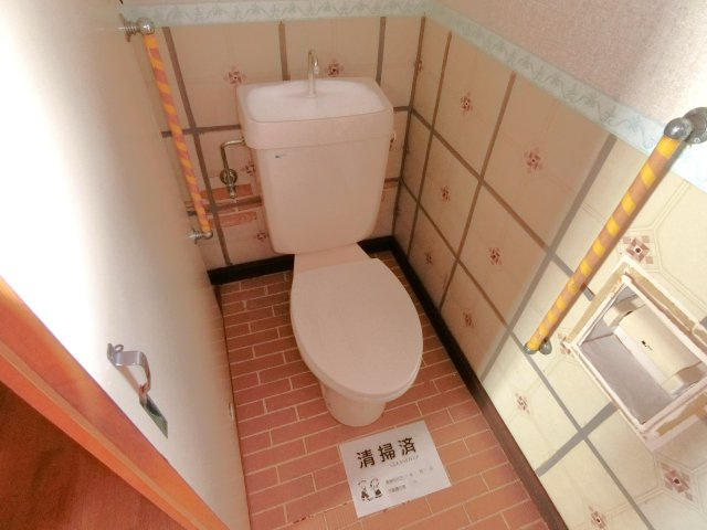 大網白里市四天木貸家のトイレ