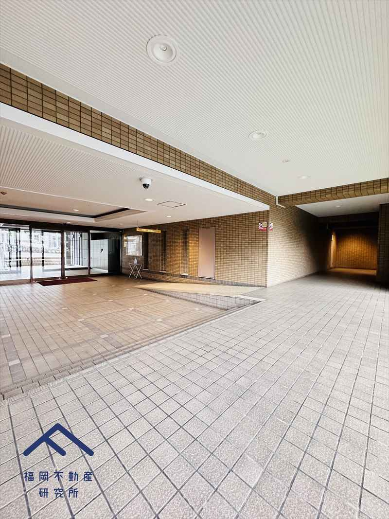 ファミール二日市の駐車場