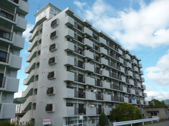 ホワイトパレス山口Ⅰ番館の外観