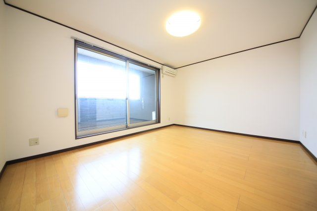イースト加木屋の居間・リビング