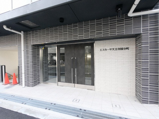 グランカーサ天王寺EASTのエントランス