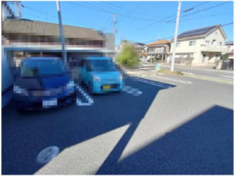 ケンヒルズの駐車場