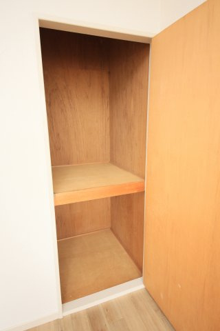 岩滑イーストハイツの収納