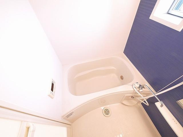 フォレスティアの浴室|コンパクトで使いやすいお風呂です