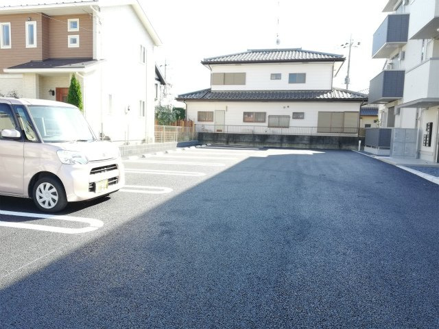 城南センターコートの駐車場