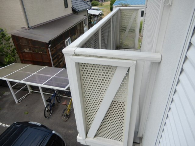 マキハウスB棟のバルコニー
